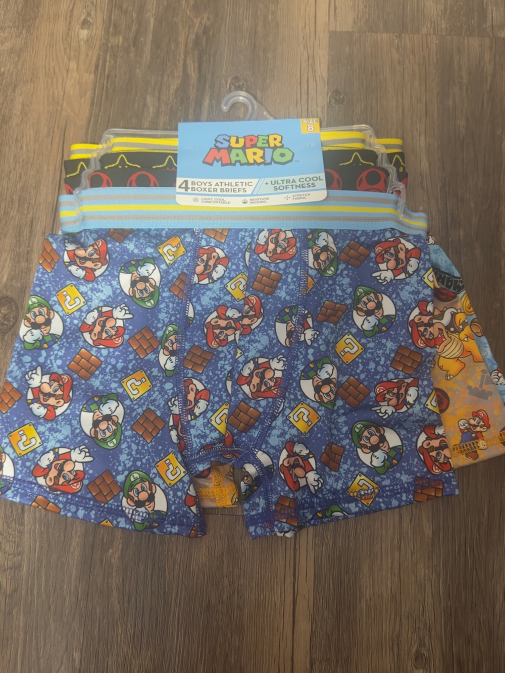 Nintendo Super Mario Boys' Blue Graphic Boxer Briefs - Multi Color Pack